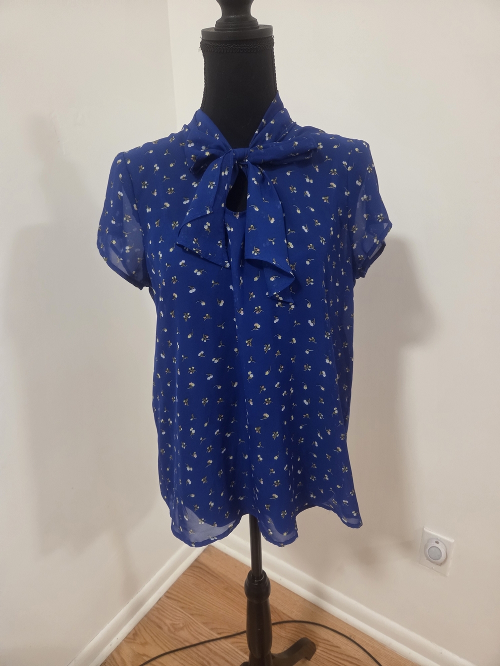 Pleione Royal Blue Floral Tie-Neck Blouse